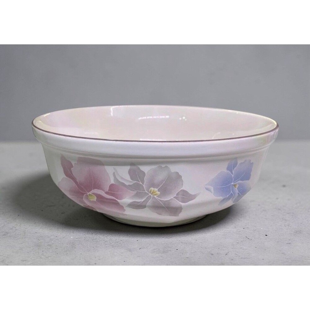 Mikasa Beau Monde F3007 Vegetable Serving Bowl 8.5” Orchid Japan Vintage